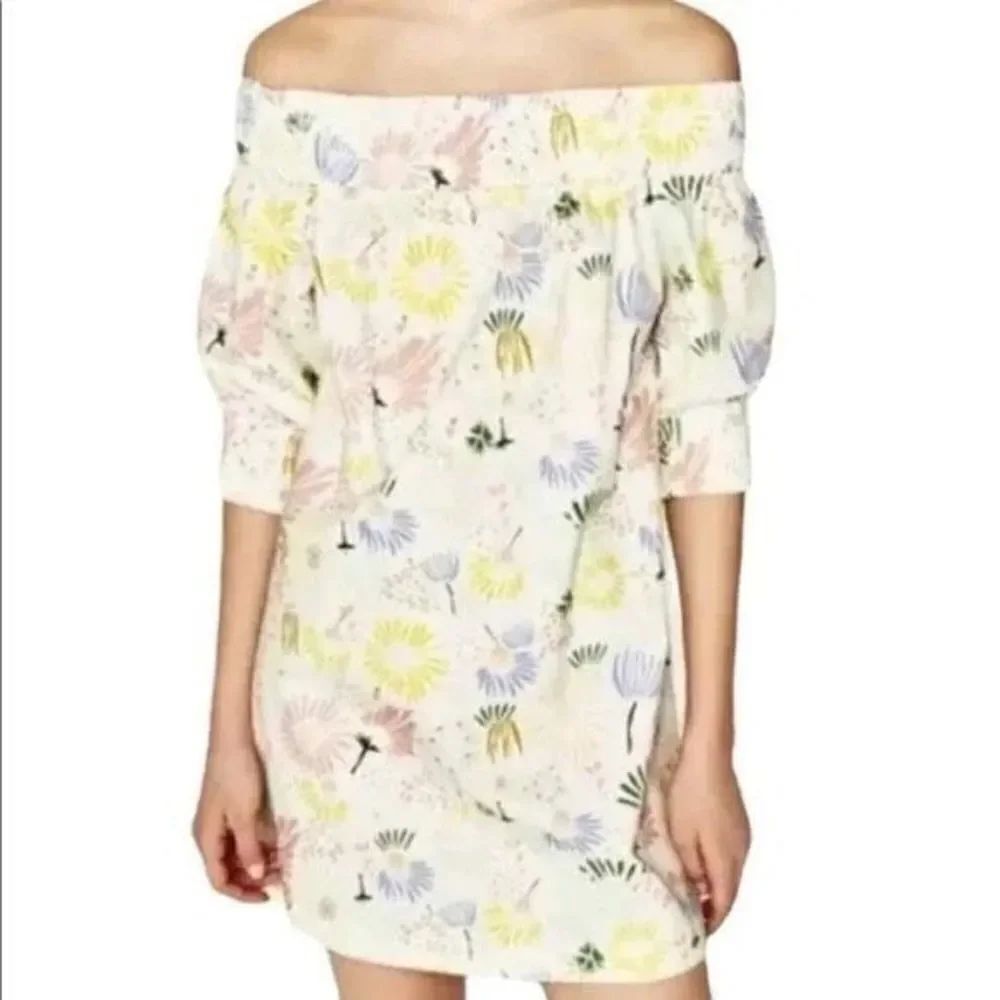 Zara Dress Smocked Off Shoulder Floral Mini in White Multicolor Sz S cotton